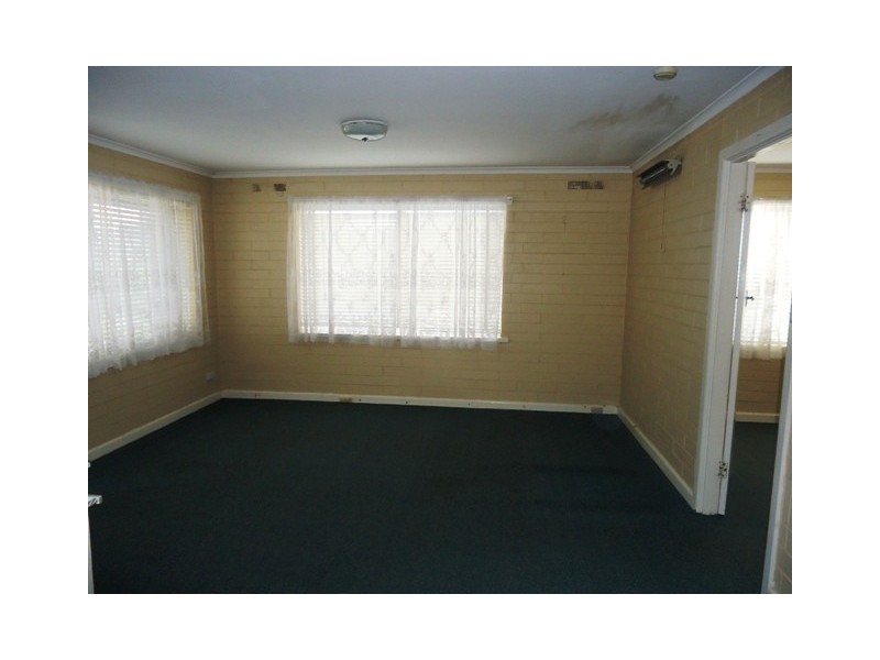 11/2-4 SALMON STREET, Mentone VIC 3194