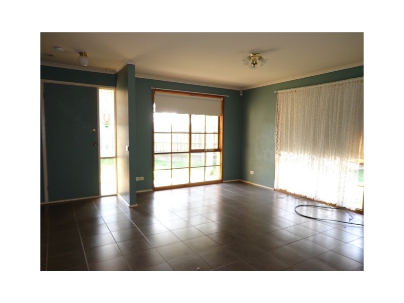 27 LONGBEACH CLOSE, Aspendale VIC 3195