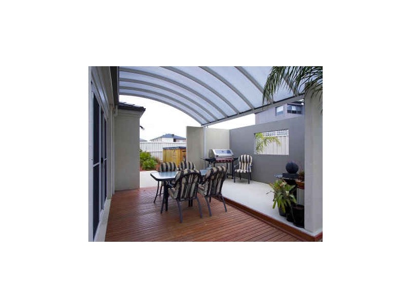 5 LAKE KING CIRCLE, Waterways VIC 3195