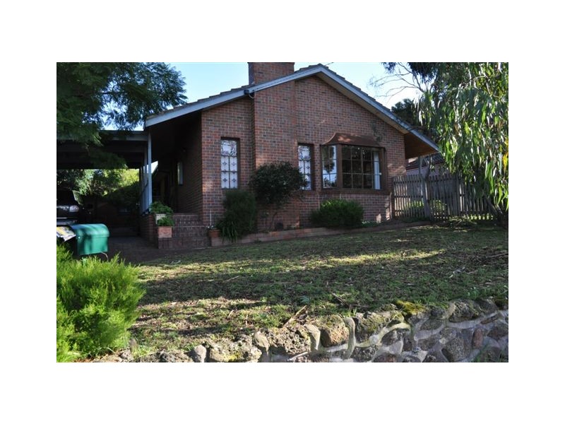 3 VICTOR AVENUE, Cheltenham VIC 3192