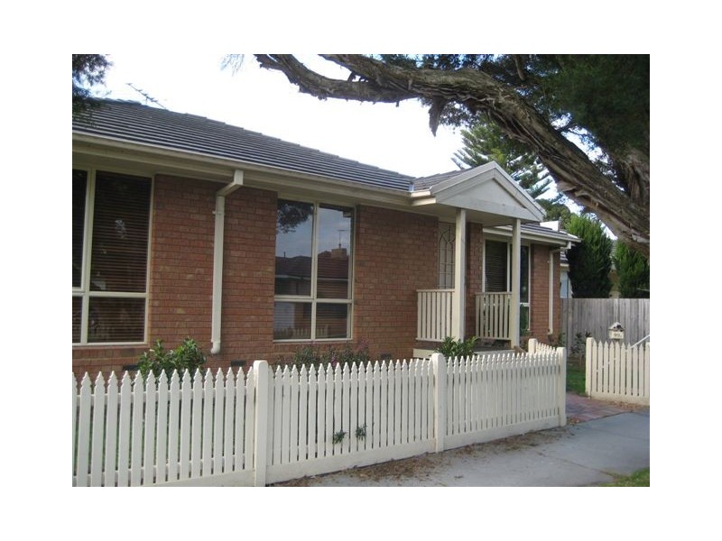 99B CHUTE STREET, Mordialloc VIC 3195