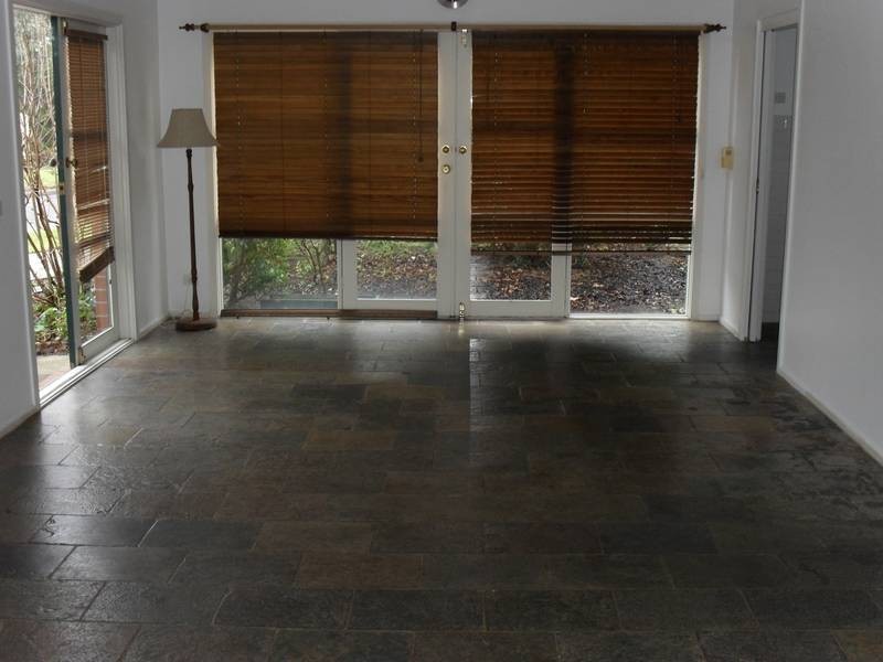 1 WARATAH AVENUE, Mordialloc VIC 3195