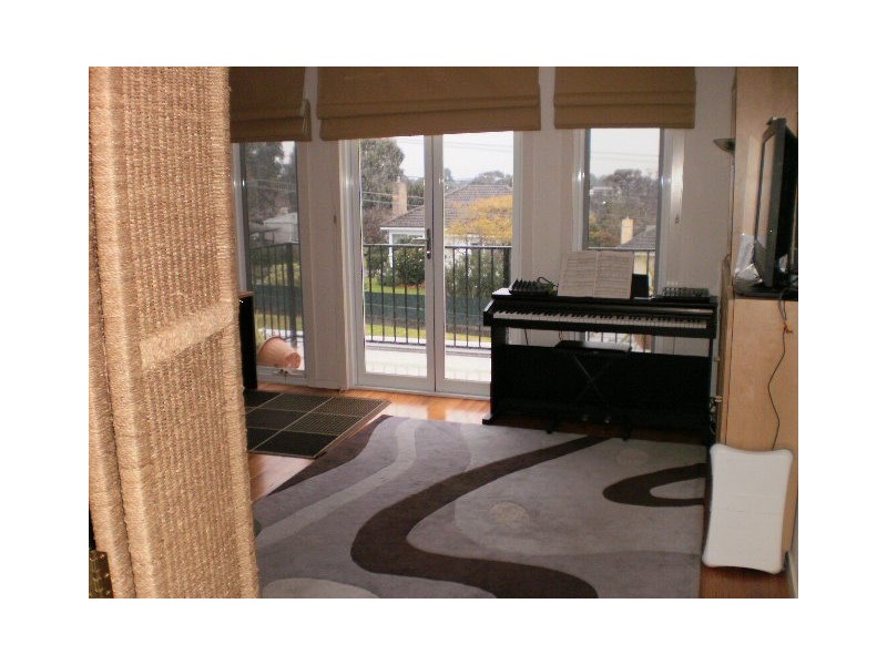 6 KERSHAW STREET, Parkdale VIC 3195