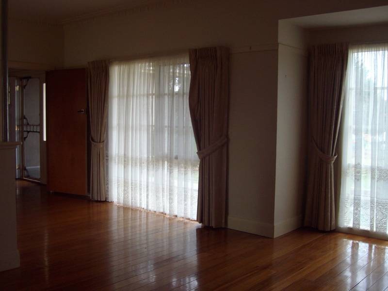 1 SWAN WALK, Chelsea VIC 3196