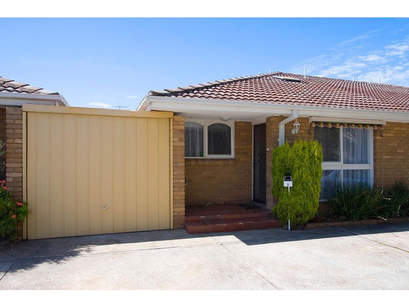2/4 MONTGOMERY STREET, Mordialloc VIC 3195