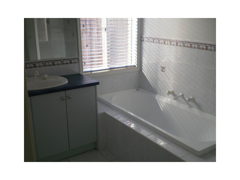 68 SCARLET STREET, Mordialloc VIC 3195