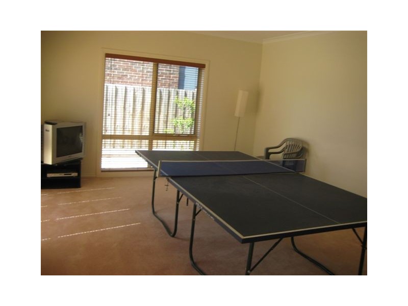 4/9 ROYAL PARADE, Parkdale VIC 3195