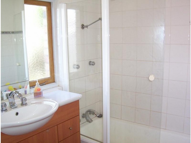 76 ARGYLE AVENUE, Chelsea VIC 3196