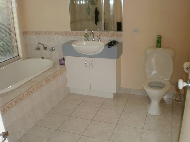 14 MANGROVE COURT, Aspendale Gardens VIC 3195