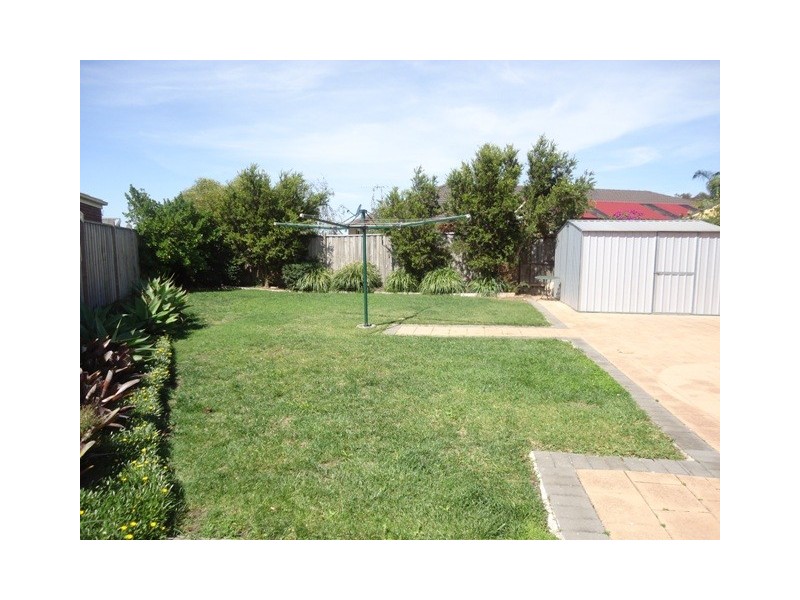 14 MANGROVE COURT, Aspendale Gardens VIC 3195