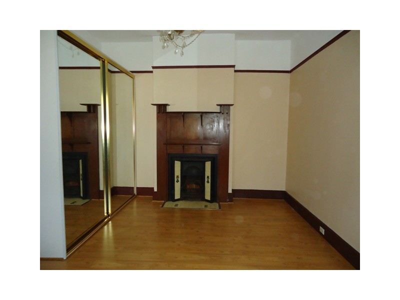 15 Eveline Avenue, Parkdale VIC 3195