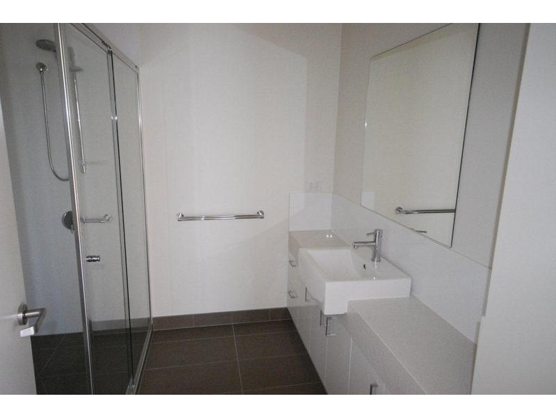 602/37-39 STATION ROAD, Cheltenham VIC 3192