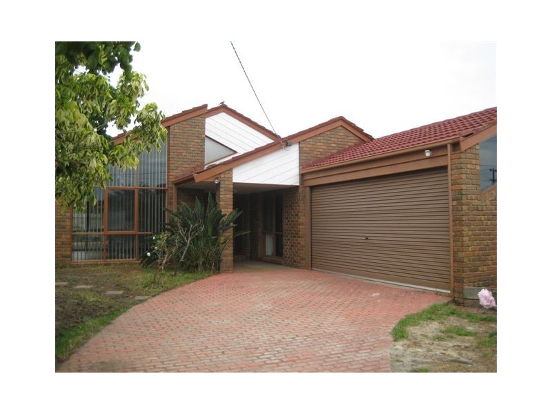 1 ORIFLAMME COURT, Aspendale Gardens VIC 3195