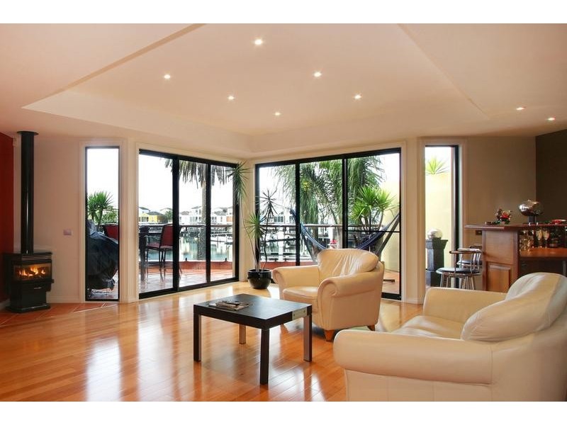 114 NORTHSHORE DRIVE, Patterson Lakes VIC 3197