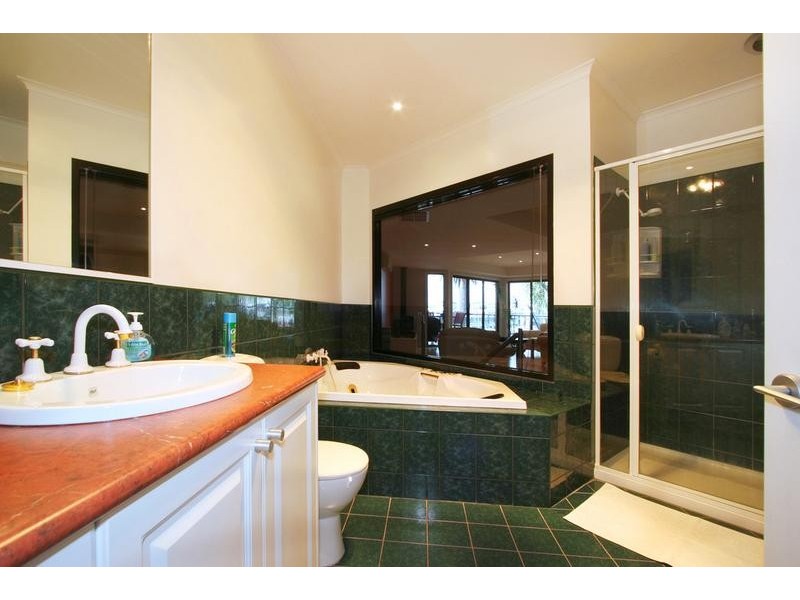 114 NORTHSHORE DRIVE, Patterson Lakes VIC 3197