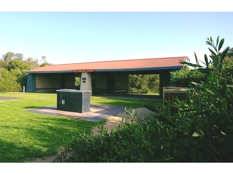 11 MONTGOMERY STREET, Mordialloc VIC 3195