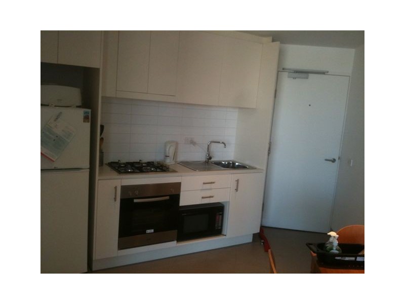 705/109 CLARENDON STREET, Southbank VIC 3006