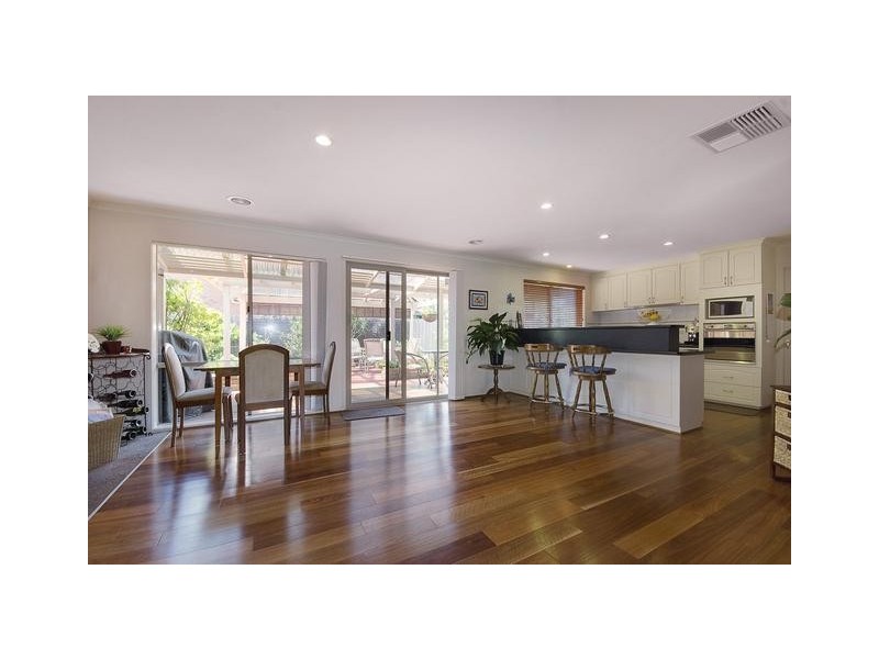 53 NURTEN PARADE, Aspendale Gardens VIC 3195