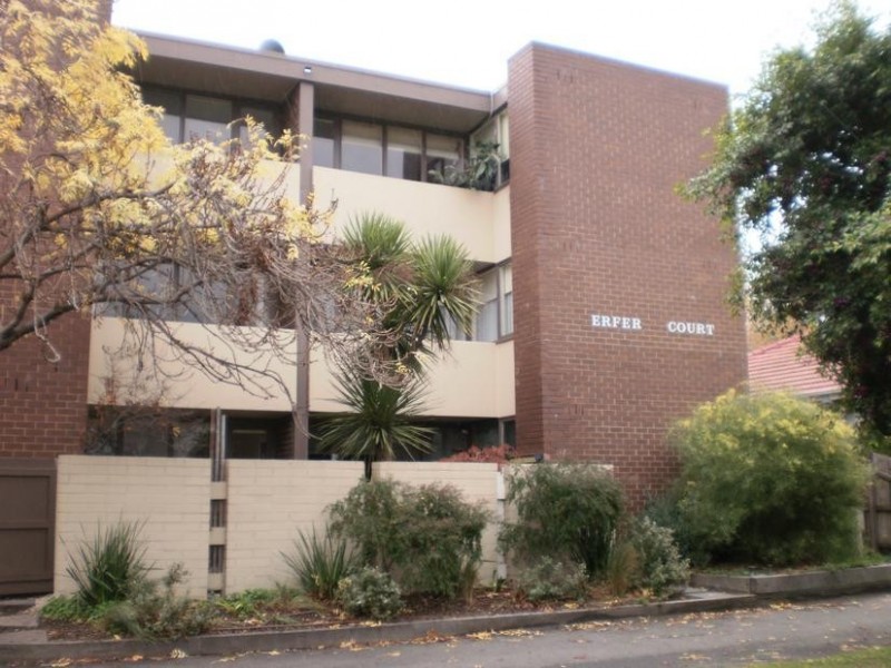 2/140 KERFERD ROAD, Albert Park VIC 3206