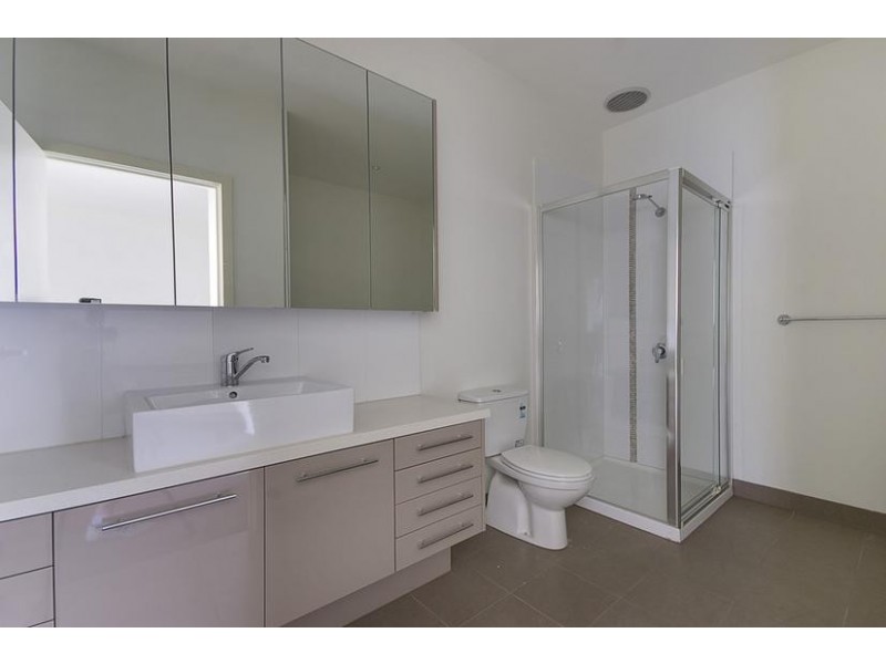 13/9-11 Manikato Avenue, Mordialloc VIC 3195