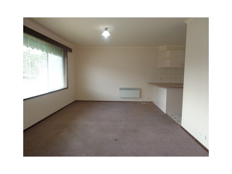 1/4 FIFTH STREET, Parkdale VIC 3195