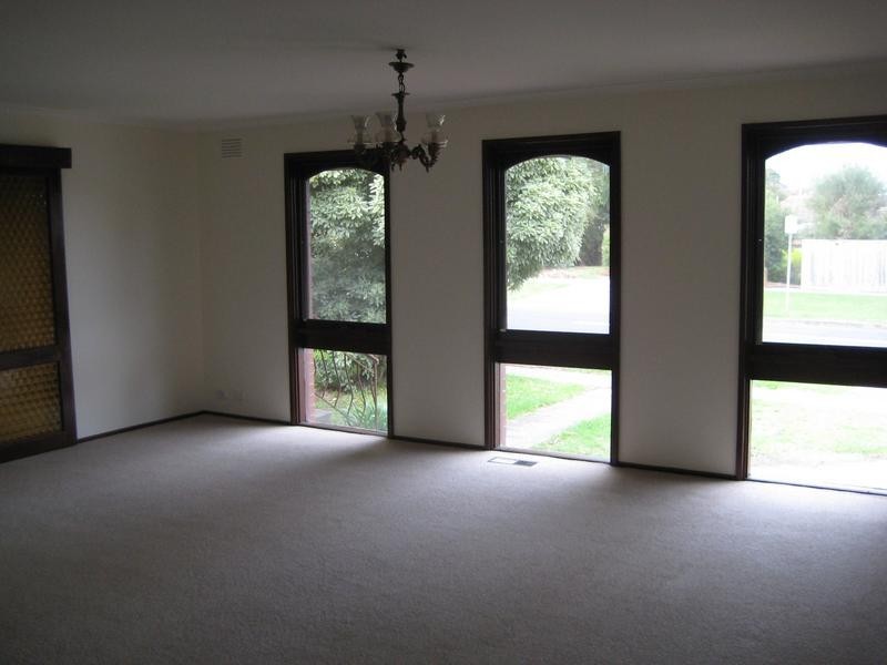 STRADA CRESCENT, Wheelers Hill VIC 3150