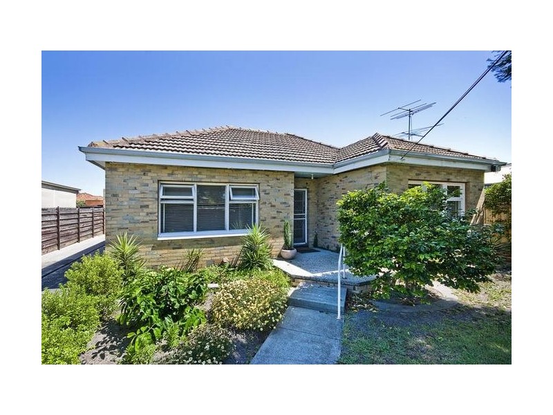 11 MOUNT VIEW STREET, Aspendale VIC 3195