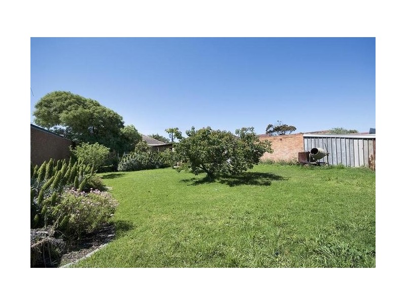 11 MOUNT VIEW STREET, Aspendale VIC 3195