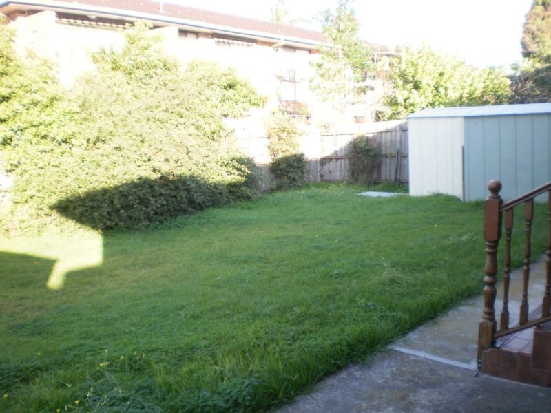 64 CHESTERVILLE ROAD, Cheltenham VIC 3192