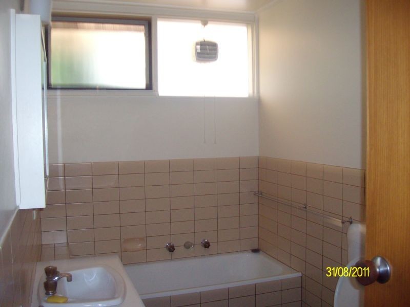 2 DALMOR STREET, Parkdale VIC 3195