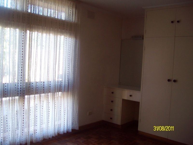 2 DALMOR STREET, Parkdale VIC 3195