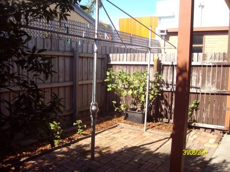 2 DALMOR STREET, Parkdale VIC 3195