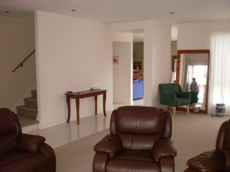 31 DRESDEN DRIVE, Waterways VIC 3195