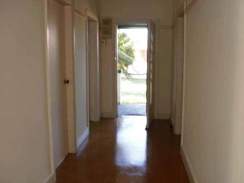 53 BEAR STREET, Mordialloc VIC 3195