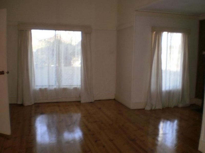 53 BEAR STREET, Mordialloc VIC 3195