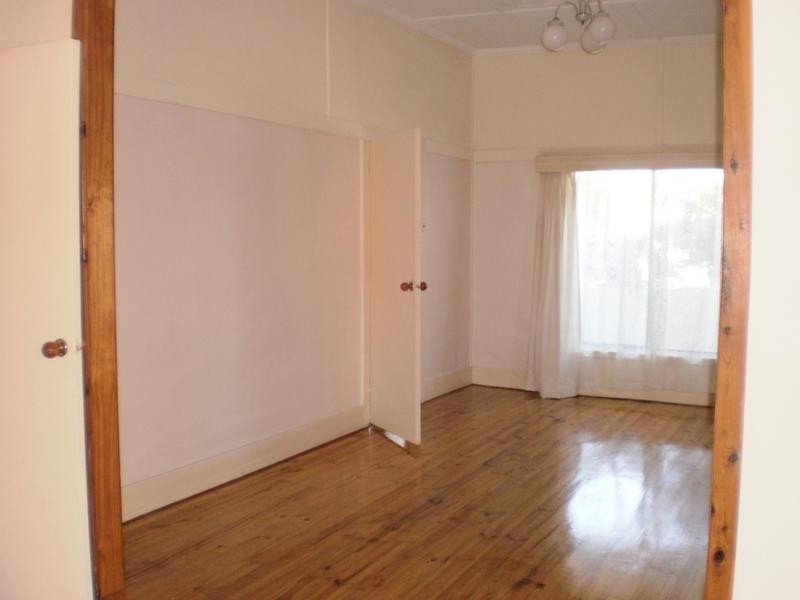 53 BEAR STREET, Mordialloc VIC 3195