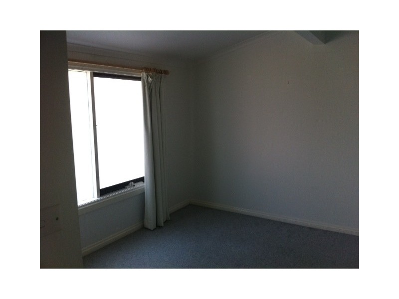 4 WAKOOL AVENUE, Mentone VIC 3194