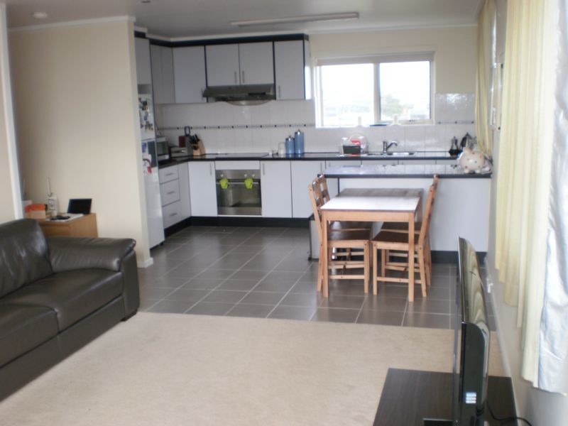 8/18 JOHN STREET, Mordialloc VIC 3195