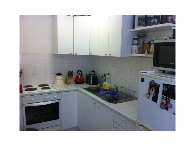 13/85 CHARMAN ROAD, Mentone VIC 3194