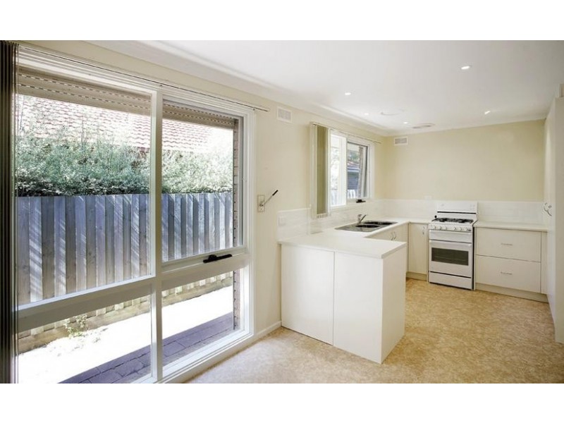 6/32 POATH ROAD, Hughesdale VIC 3166