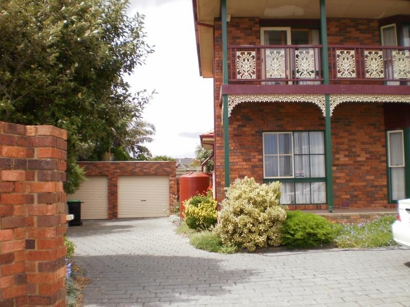 131 BEACH ROAD, Parkdale VIC 3195