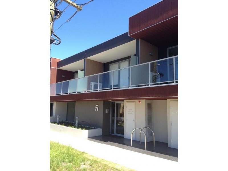 11/5 BEAR STREET, Mordialloc VIC 3195