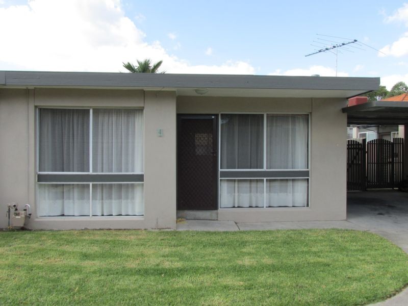 4/61 BEAR STREET, Mordialloc VIC 3195