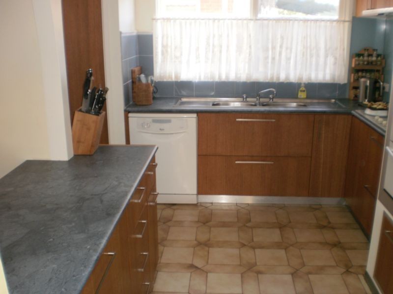 111 ELLA GROVE, Edithvale VIC 3196