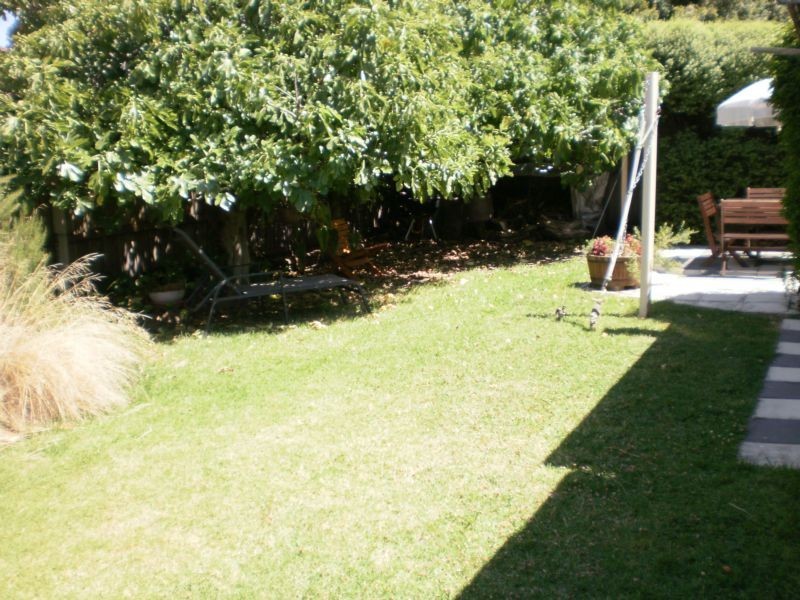 111 ELLA GROVE, Edithvale VIC 3196