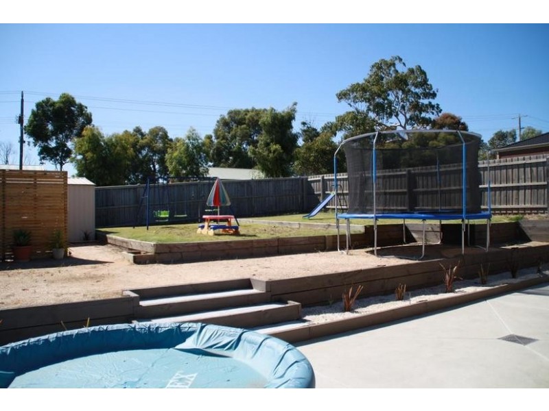 6 MADISSON CRESCENT, Carrum Downs VIC 3201