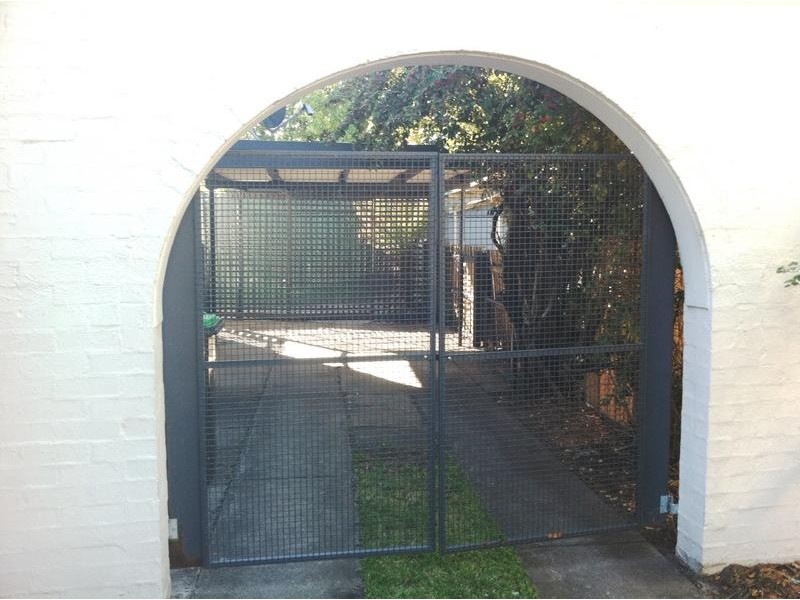 33 MORETON STREET, Frankston North VIC 3200