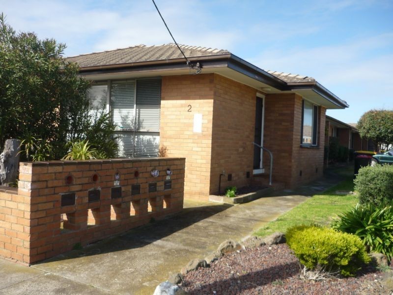 1/2 GLENOLA ROAD, Chelsea VIC 3196