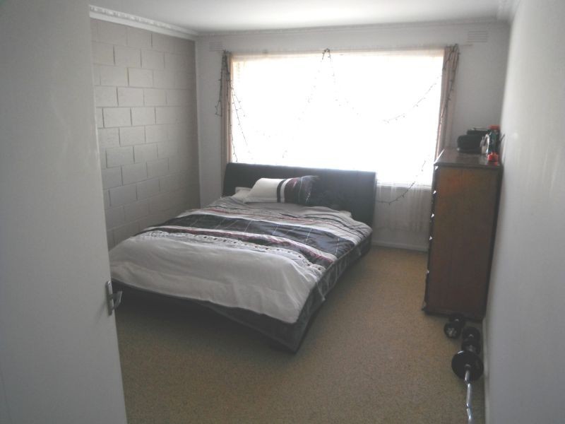 1/2 GLENOLA ROAD, Chelsea VIC 3196