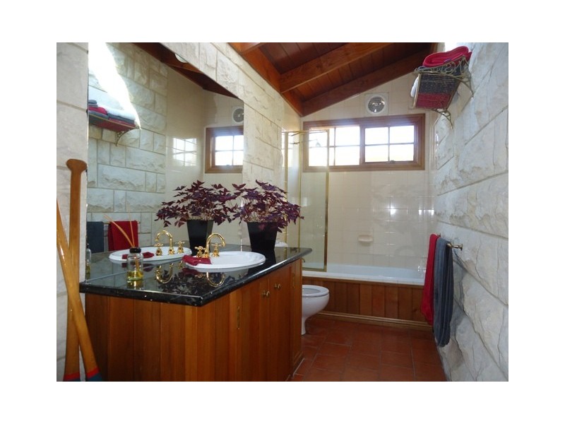 19 BOWMAN STREET, Aspendale VIC 3195